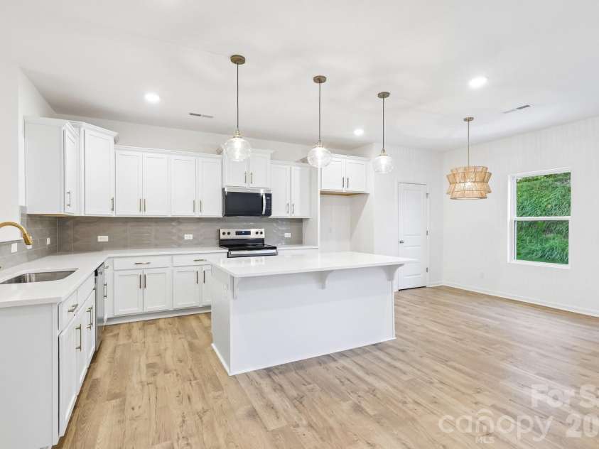126 Pembroke Way, Albemarle, NC 28001.  MLS# CAR4412984, YatesRealty ID 42772. 