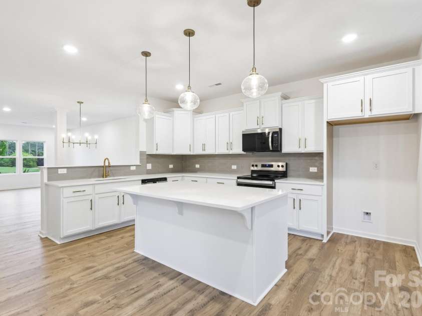 126 Pembroke Way, Albemarle, NC 28001.  MLS# CAR4412984, YatesRealty ID 42772. 