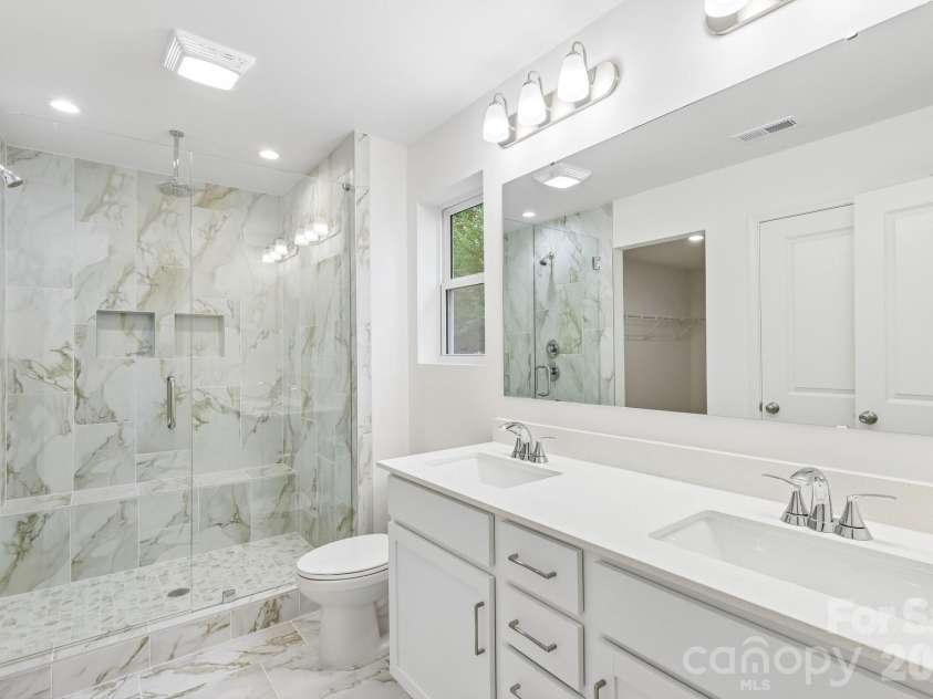 126 Pembroke Way, Albemarle, NC 28001.  MLS# CAR4412984, YatesRealty ID 42772. 