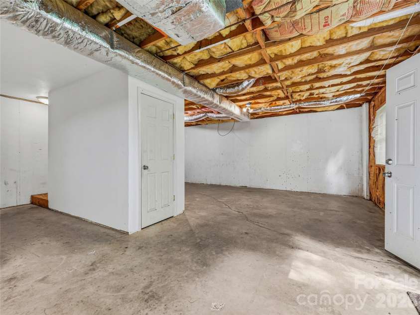 1019 Mountain Drive, Candler, NC 28715.  MLS# CAR4412340, YatesRealty ID 42775. 