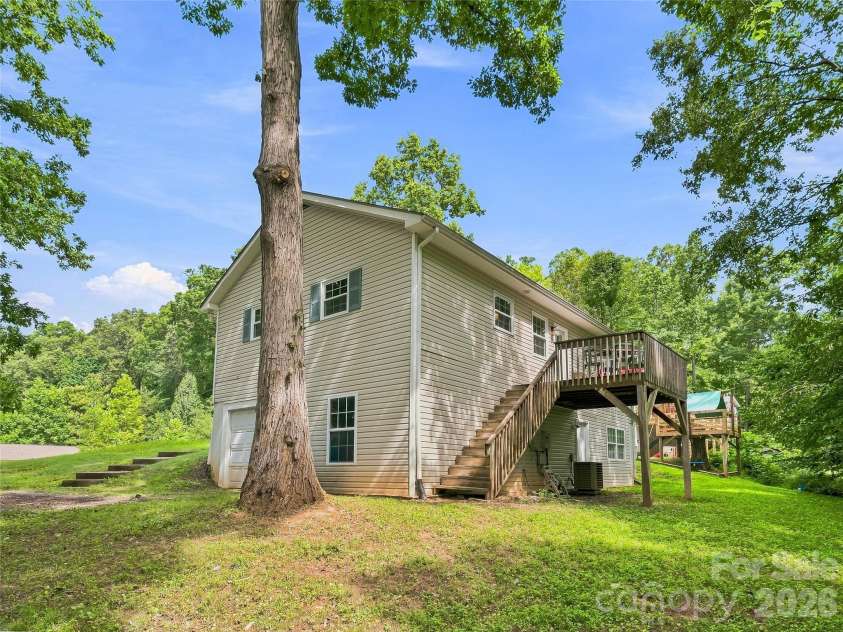 1019 Mountain Drive, Candler, NC 28715.  MLS# CAR4412340, YatesRealty ID 42775. 