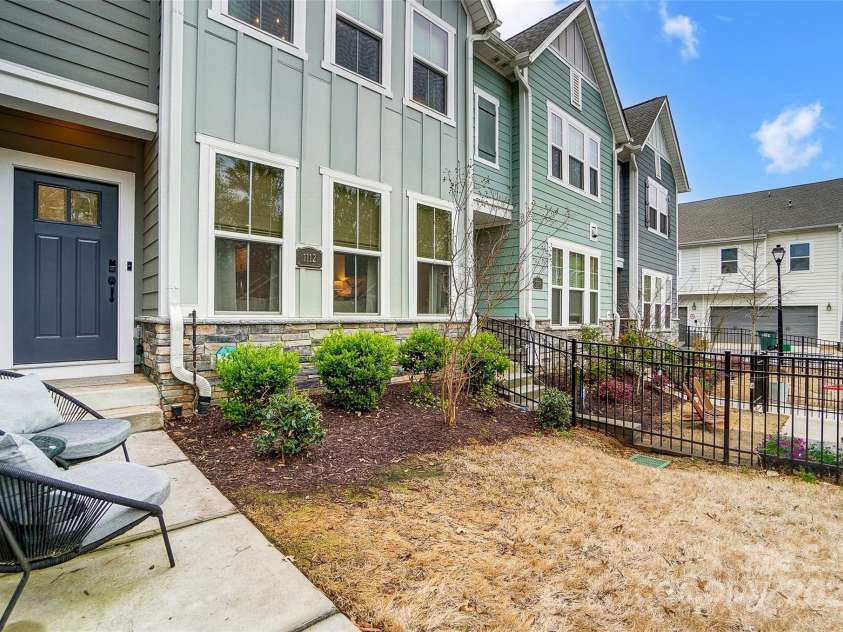 1112 Drummond Avenue, Charlotte, NC 28205.  MLS# CAR4242357, YatesRealty ID 4278. 