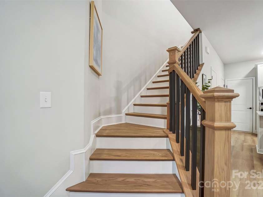 1112 Drummond Avenue, Charlotte, NC 28205.  MLS# CAR4242357, YatesRealty ID 4278. 