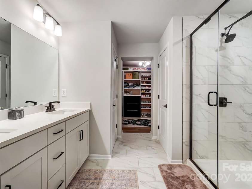 1112 Drummond Avenue, Charlotte, NC 28205.  MLS# CAR4242357, YatesRealty ID 4278. 