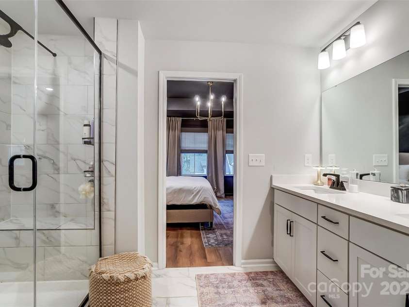 1112 Drummond Avenue, Charlotte, NC 28205.  MLS# CAR4242357, YatesRealty ID 4278. 
