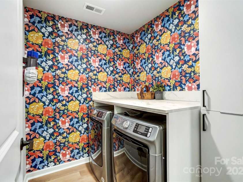 1112 Drummond Avenue, Charlotte, NC 28205.  MLS# CAR4242357, YatesRealty ID 4278. 