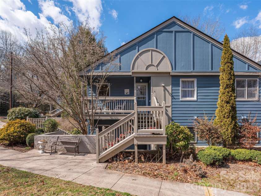 155 Tri Vista Drive, Lake Junaluska, NC 28745.  MLS# CAR4352474, YatesRealty ID 4278. 
