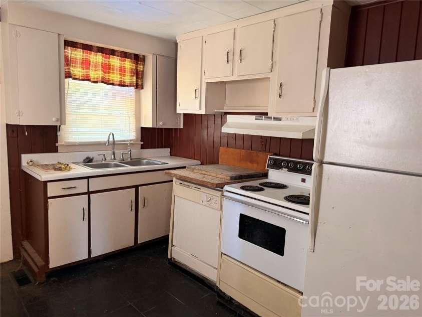 127 & 131 Blanton Street, Spindale, NC 28160.  MLS# CAR4410028, YatesRealty ID 42780. 