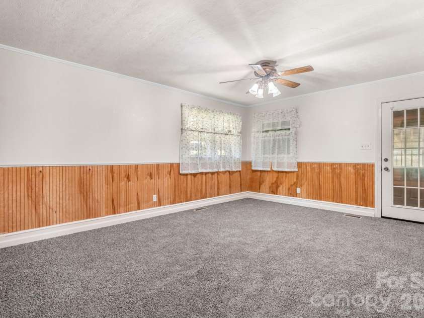 296 Pine Mountain Road, Hudson, NC 28638.  MLS# CAR4412972, YatesRealty ID 42781. 