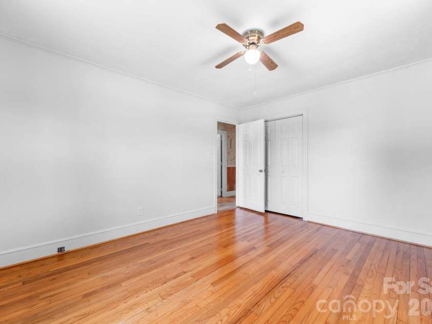 296 Pine Mountain Road, Hudson, NC 28638.  MLS# CAR4412972, YatesRealty ID 42781. 