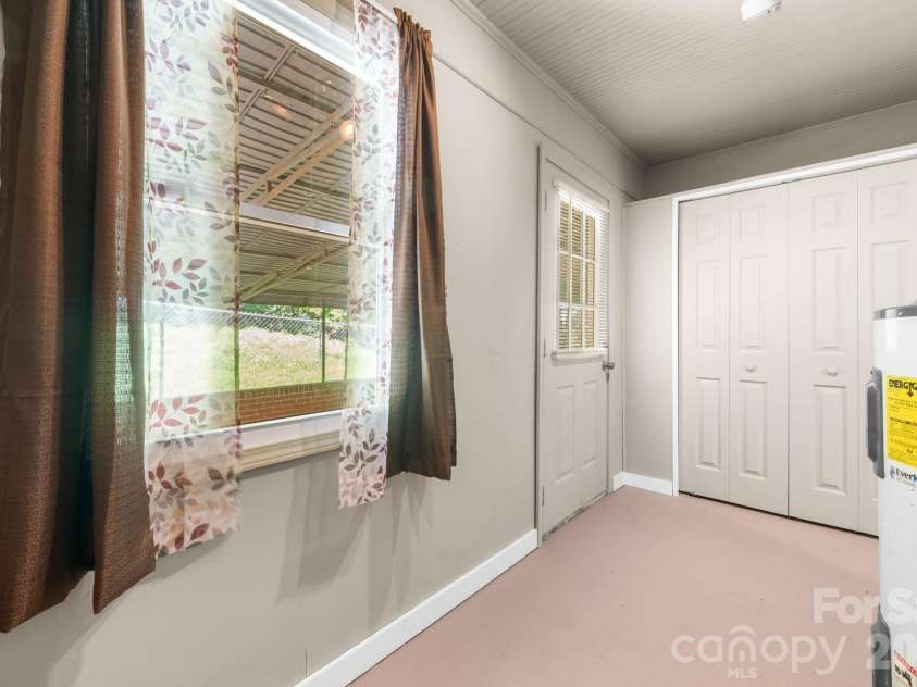 296 Pine Mountain Road, Hudson, NC 28638.  MLS# CAR4412972, YatesRealty ID 42781. 