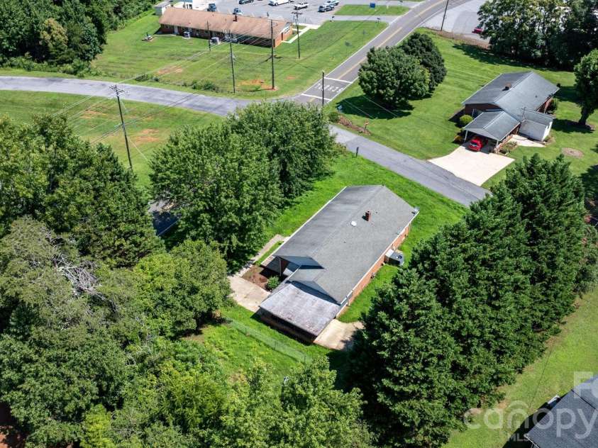296 Pine Mountain Road, Hudson, NC 28638.  MLS# CAR4412972, YatesRealty ID 42781. 
