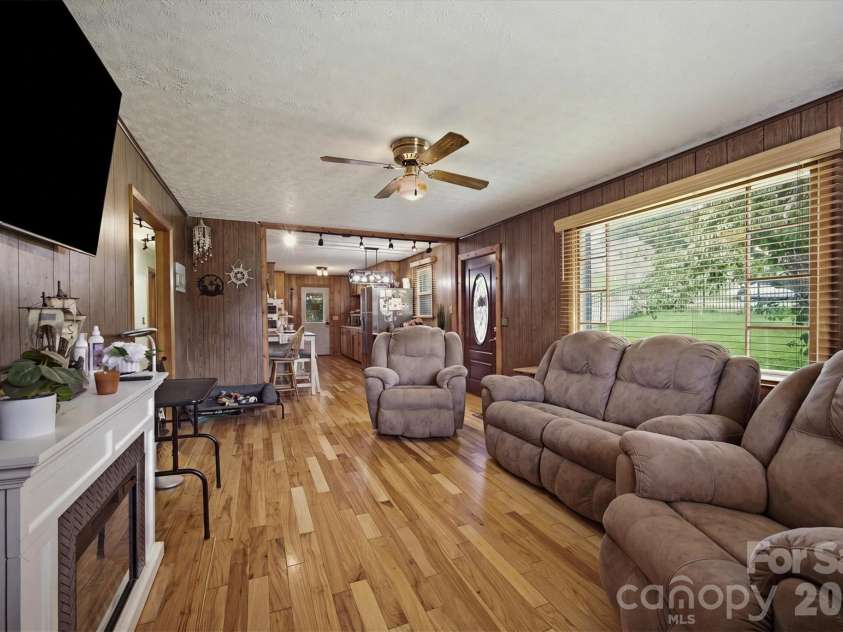 1082 Maple Street, Granite Falls, NC 28630.  MLS# CAR4407308, YatesRealty ID 42782. 