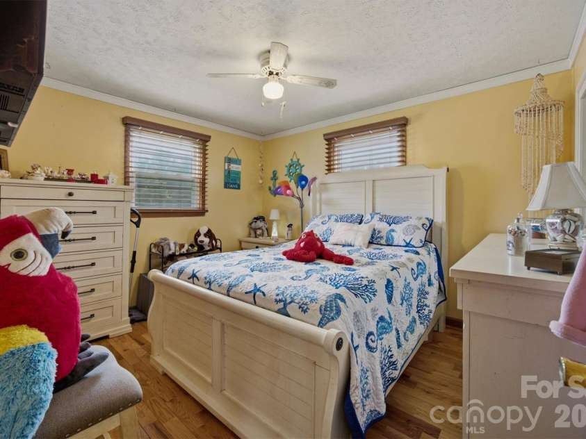 1082 Maple Street, Granite Falls, NC 28630.  MLS# CAR4407308, YatesRealty ID 42782. 
