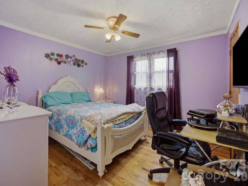 1082 Maple Street, Granite Falls, NC 28630.  MLS# CAR4407308, YatesRealty ID 42782. 