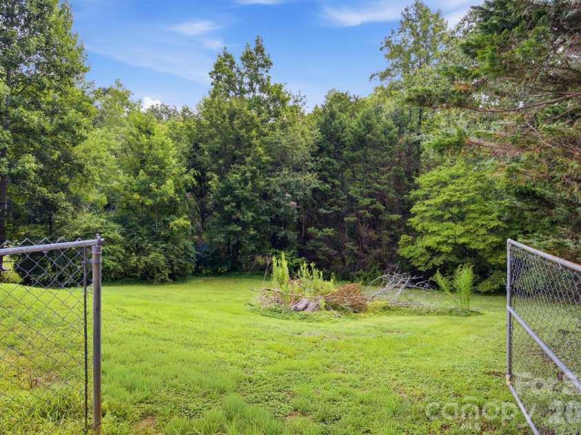 1082 Maple Street, Granite Falls, NC 28630.  MLS# CAR4407308, YatesRealty ID 42782. 