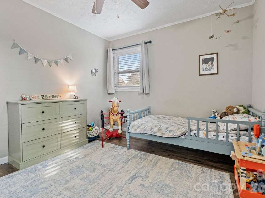 3968 Hollywood Ridge Road, Lenoir, NC 28645.  MLS# CAR4410672, YatesRealty ID 42784. 