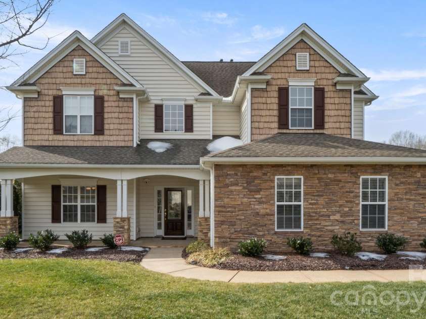 12304 Mcallister Park Drive, Charlotte, NC 28277.  MLS# CAR4342459, YatesRealty ID 4279. 