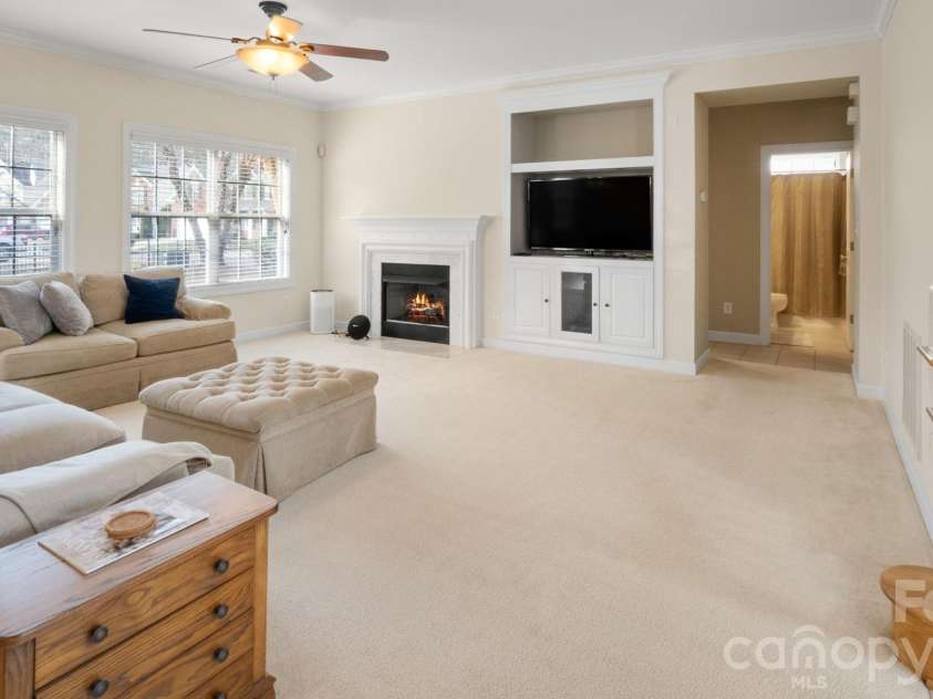 12304 Mcallister Park Drive, Charlotte, NC 28277.  MLS# CAR4342459, YatesRealty ID 4279. 