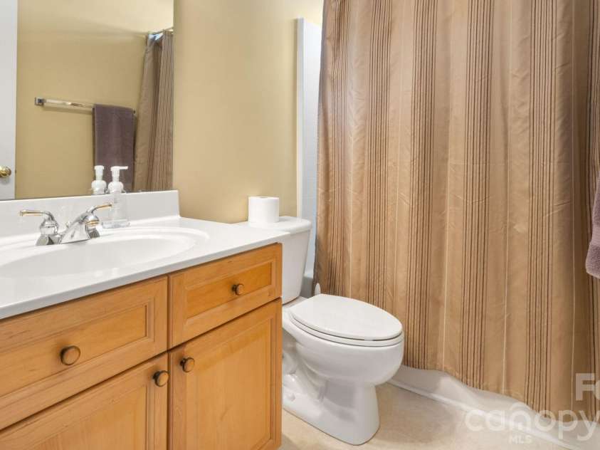 12304 Mcallister Park Drive, Charlotte, NC 28277.  MLS# CAR4342459, YatesRealty ID 4279. 