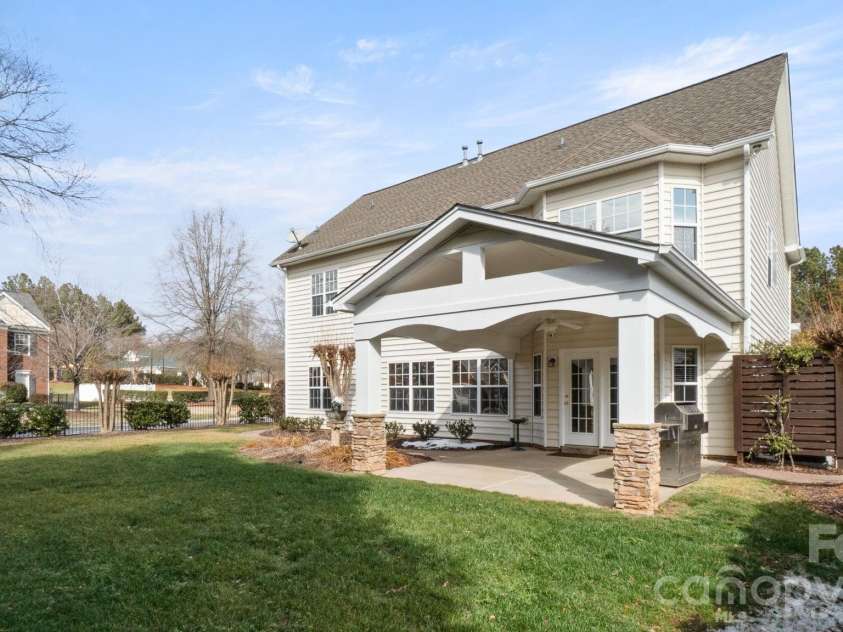 12304 Mcallister Park Drive, Charlotte, NC 28277.  MLS# CAR4342459, YatesRealty ID 4279. 