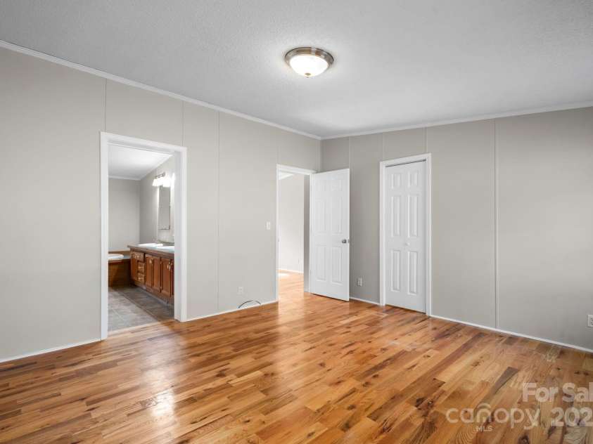 5499 Pembrooke Drive, Granite Falls, NC 28630.  MLS# CAR4322476, YatesRealty ID 4279. 