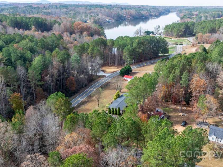 5499 Pembrooke Drive, Granite Falls, NC 28630.  MLS# CAR4322476, YatesRealty ID 4279. 