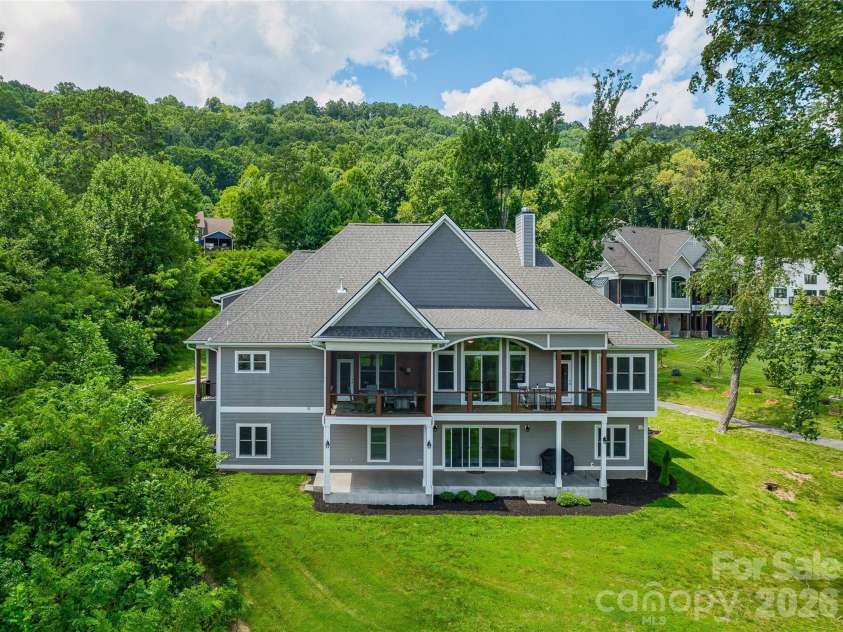 143 Gracie Lane, Mills River, NC 28759.  MLS# CAR4412058, YatesRealty ID 42790. 