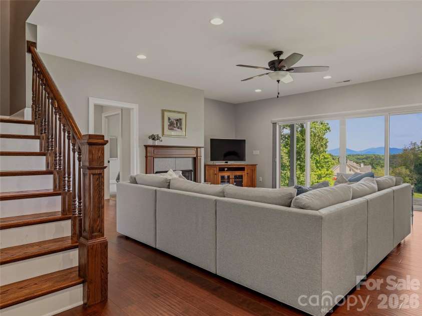 143 Gracie Lane, Mills River, NC 28759.  MLS# CAR4412058, YatesRealty ID 42790. 