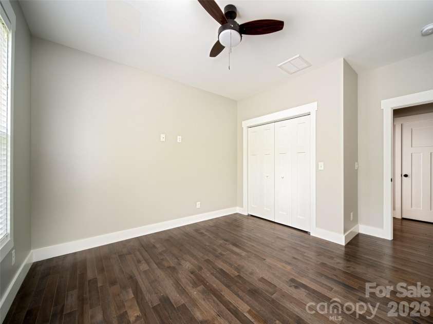 208 Robinson Hollow Drive, Candler, NC 28715.  MLS# CAR4413060, YatesRealty ID 42791. 
