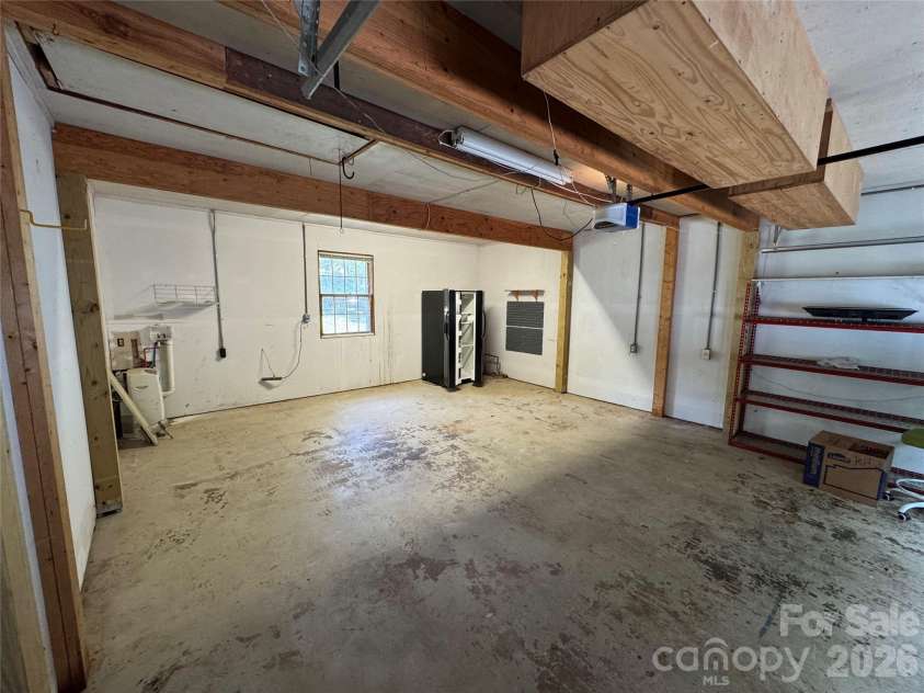 6233 Donna Drive, Charlotte, NC 28213.  MLS# CAR4413001, YatesRealty ID 42793. 