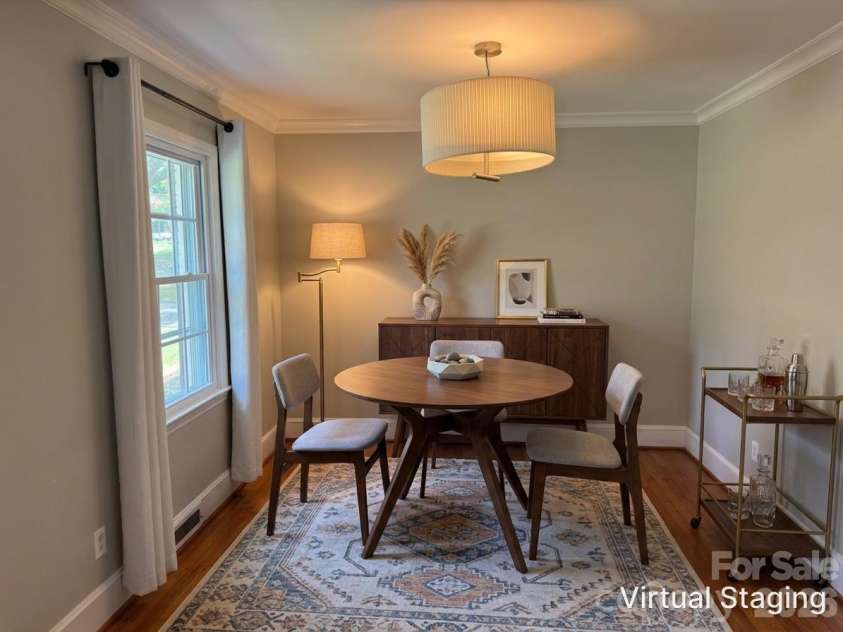 6233 Donna Drive, Charlotte, NC 28213.  MLS# CAR4413001, YatesRealty ID 42793. Virtually Staged