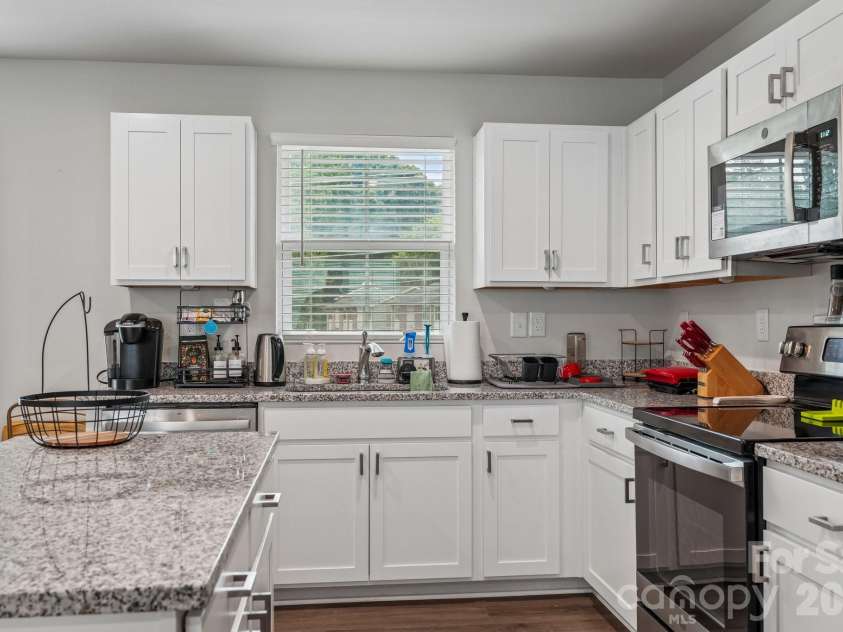 2041 Langer Street, Charlotte, NC 28214.  MLS# CAR4409697, YatesRealty ID 42794. 