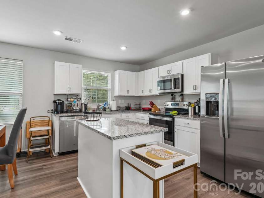 2041 Langer Street, Charlotte, NC 28214.  MLS# CAR4409697, YatesRealty ID 42794. 