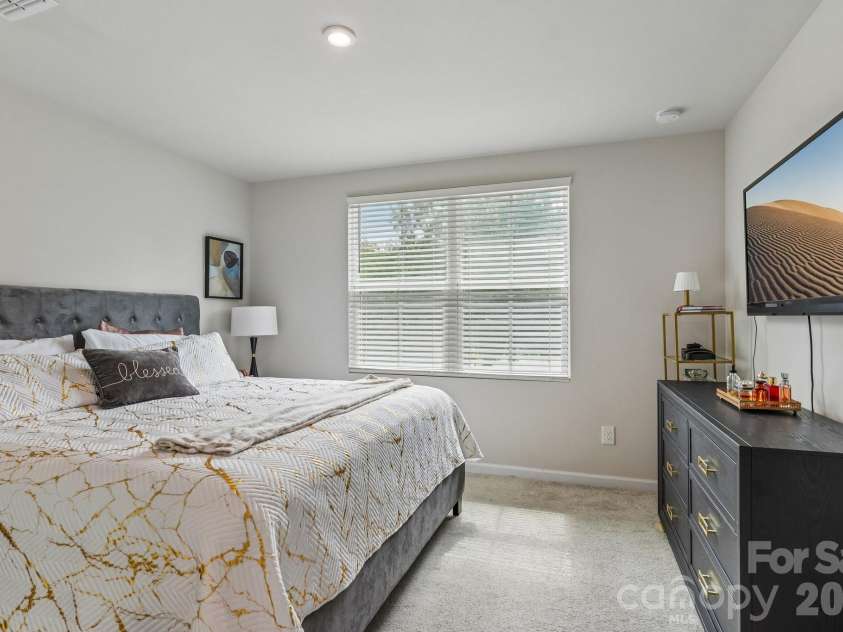 2041 Langer Street, Charlotte, NC 28214.  MLS# CAR4409697, YatesRealty ID 42794. 