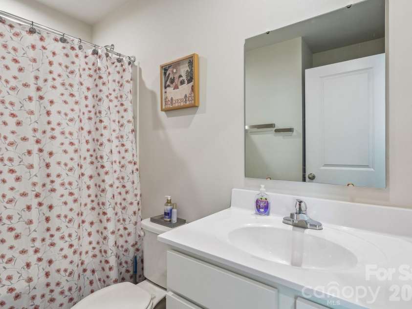 2041 Langer Street, Charlotte, NC 28214.  MLS# CAR4409697, YatesRealty ID 42794. 