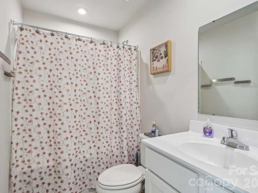 2041 Langer Street, Charlotte, NC 28214.  MLS# CAR4409697, YatesRealty ID 42794. 