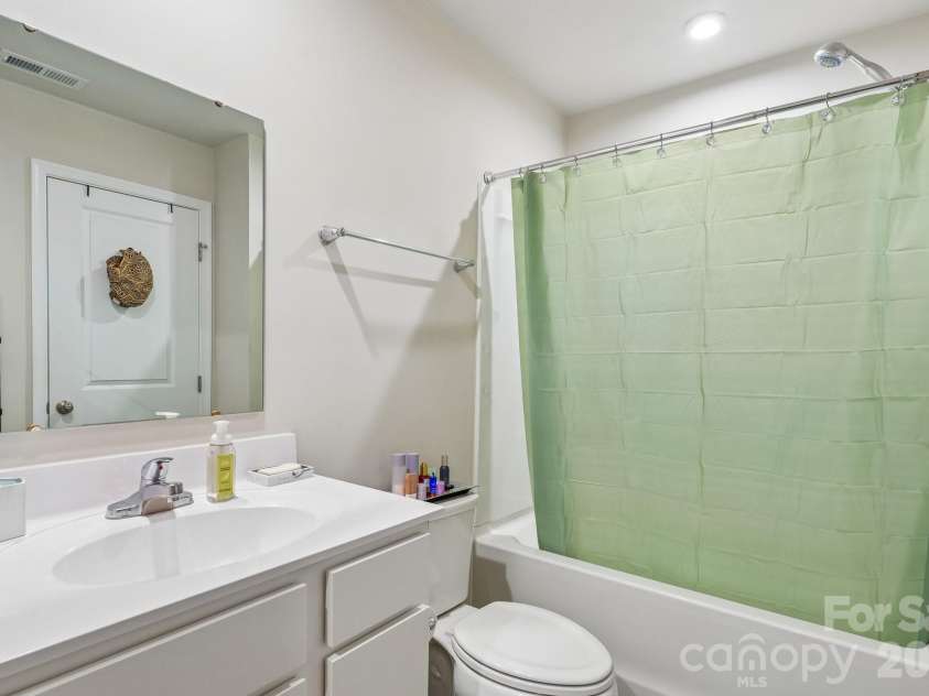 2041 Langer Street, Charlotte, NC 28214.  MLS# CAR4409697, YatesRealty ID 42794. 