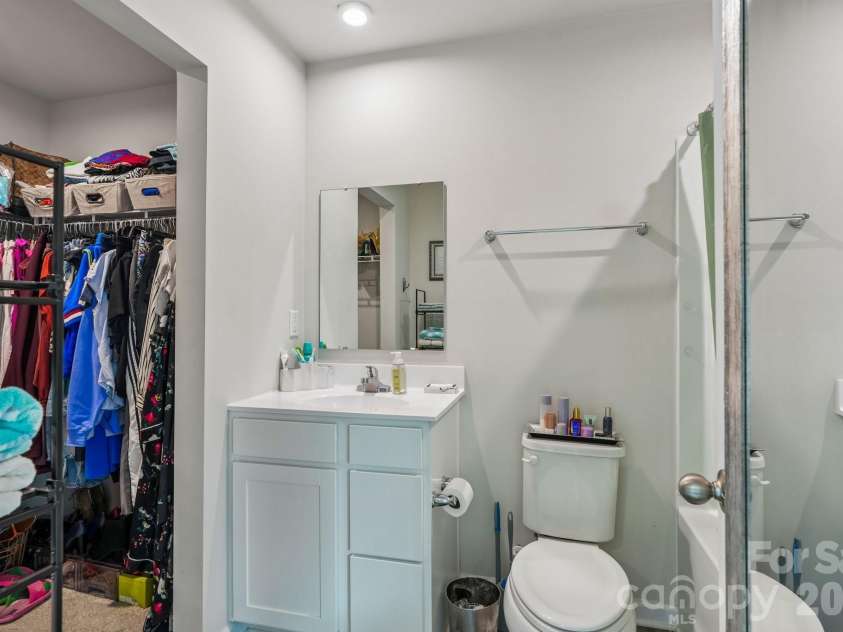2041 Langer Street, Charlotte, NC 28214.  MLS# CAR4409697, YatesRealty ID 42794. 