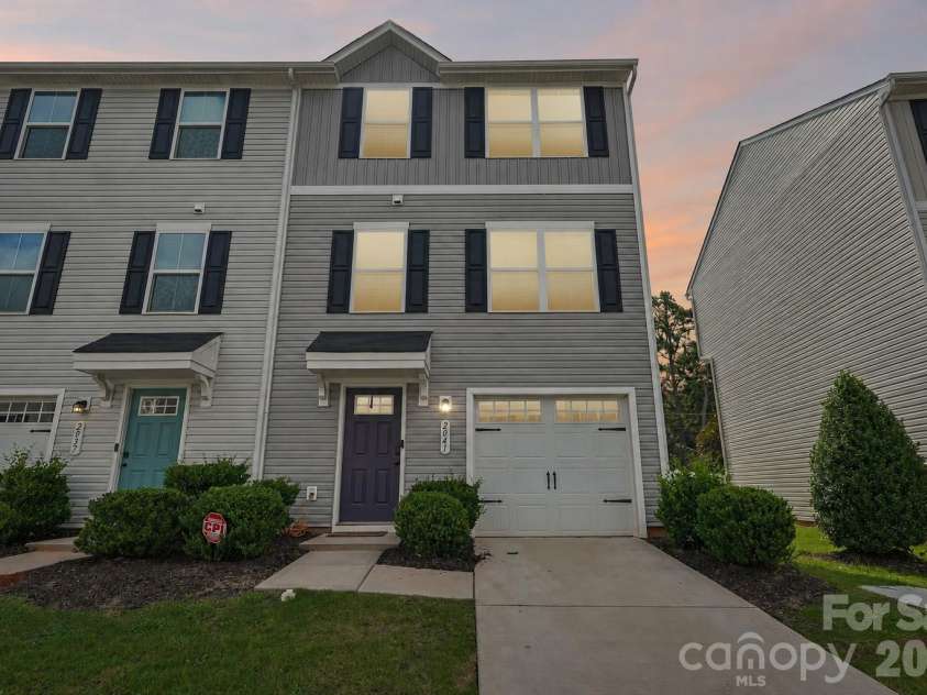 2041 Langer Street, Charlotte, NC 28214.  MLS# CAR4409697, YatesRealty ID 42794. 