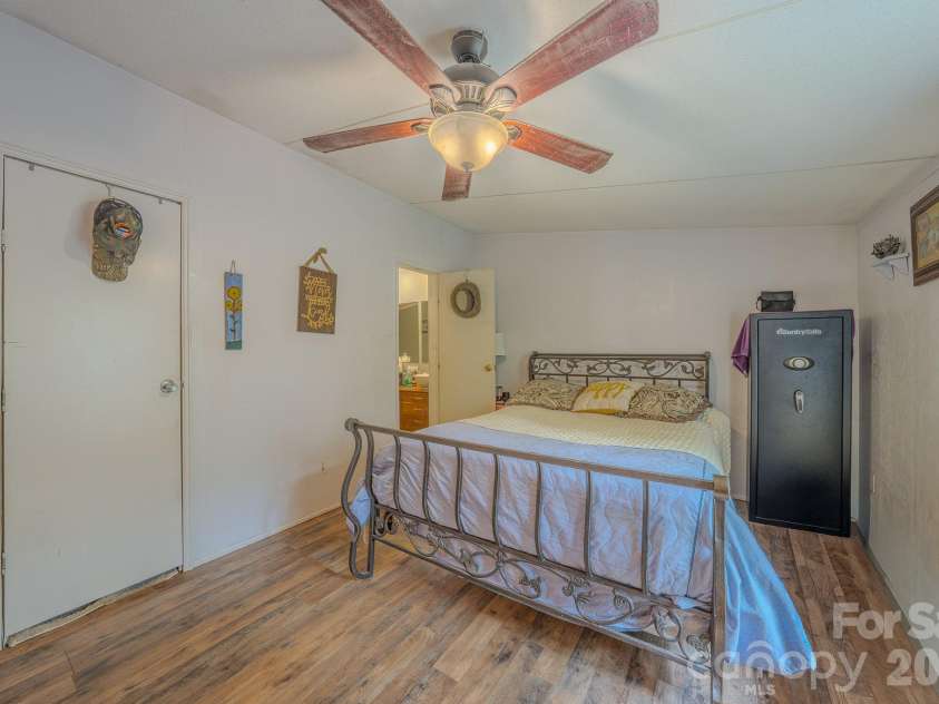 97 Misty Ridge Lane, Leicester, NC 28748.  MLS# CAR4411624, YatesRealty ID 42795. 