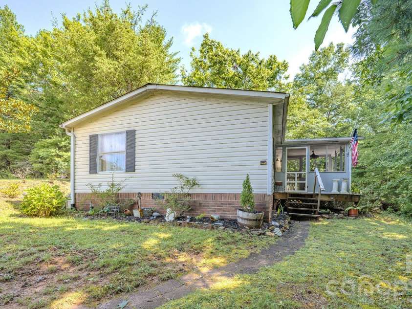 97 Misty Ridge Lane, Leicester, NC 28748.  MLS# CAR4411624, YatesRealty ID 42795. 