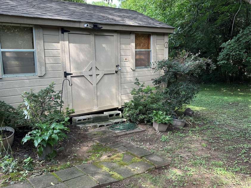 33 Railroad Avenue, York, SC 29745.  MLS# CAR4413123, YatesRealty ID 42798. 