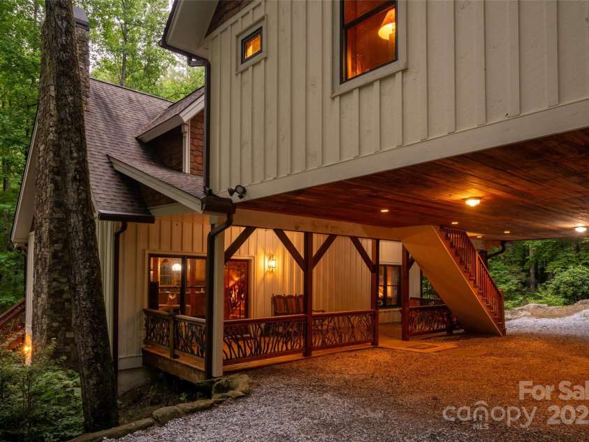 64 Hidden Springs Way, Highlands, NC 28741.  MLS# CAR4211056, YatesRealty ID 428. 