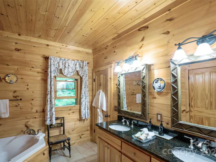 64 Hidden Springs Way, Highlands, NC 28741.  MLS# CAR4211056, YatesRealty ID 428. 