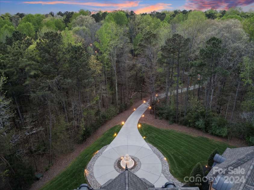 9044 Island Point Road, Charlotte, NC 28278.  MLS# CAR4135509, YatesRealty ID 428. 700ft + driveway leading to fully gated entryway, offering the best in privacy and tranquility