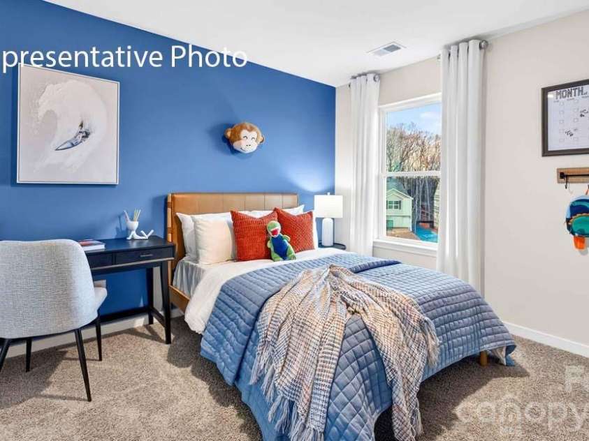 5560 Pamplona Way, Charlotte, NC 28214.  MLS# CAR4337685, YatesRealty ID 4280. 