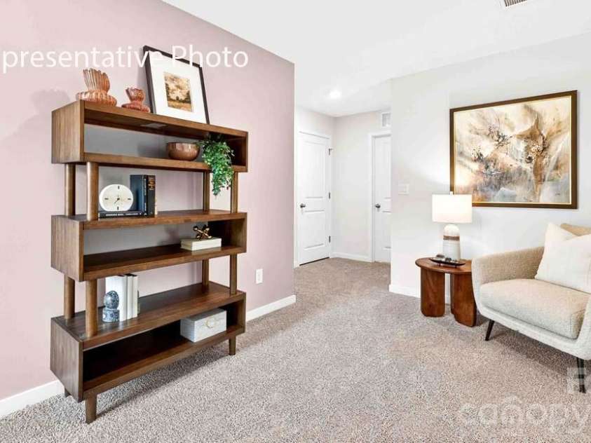 5560 Pamplona Way, Charlotte, NC 28214.  MLS# CAR4337685, YatesRealty ID 4280. 