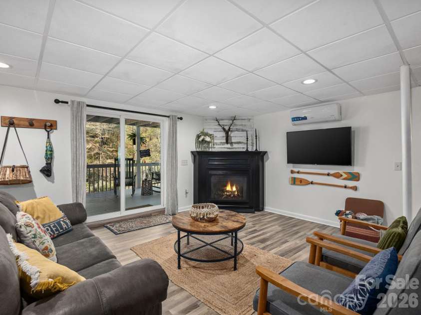 228 White Oak Road, Waynesville, NC 28785.  MLS# CAR4412866, YatesRealty ID 42805. 