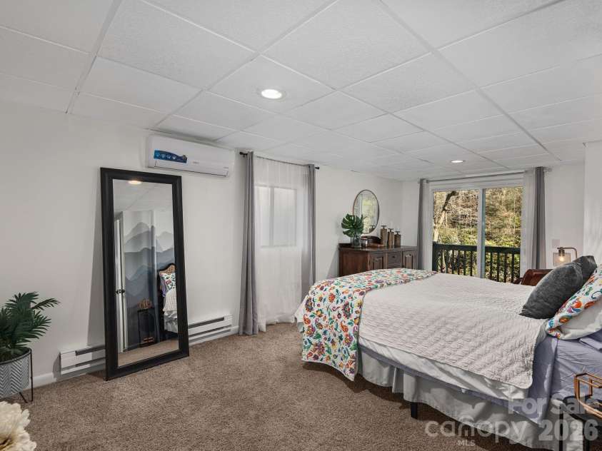 228 White Oak Road, Waynesville, NC 28785.  MLS# CAR4412866, YatesRealty ID 42805. 